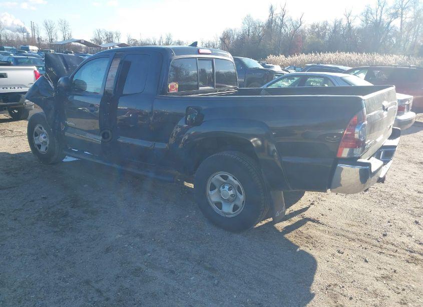 Photo 3 of 2015 Toyota Tacoma ACCESS CAB/TRD PRO (VIN 5TFUU4EN9FX146639)