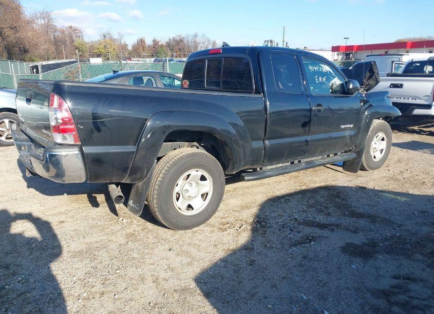 Photo 4 of 2015 Toyota Tacoma ACCESS CAB/TRD PRO (VIN 5TFUU4EN9FX146639)
