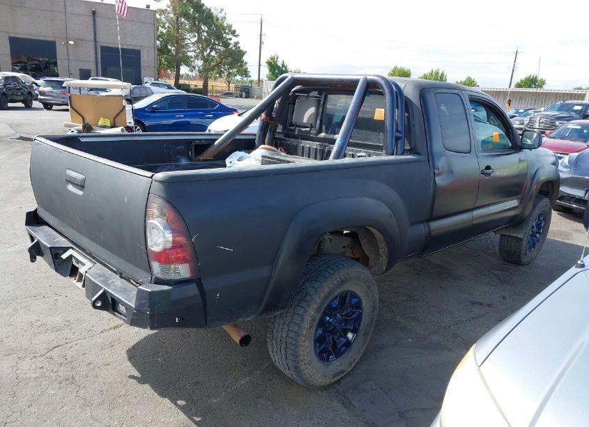 Photo 4 of 2011 Toyota Tacoma BASE V6 (VIN 5TFUU4ENXBX022051)