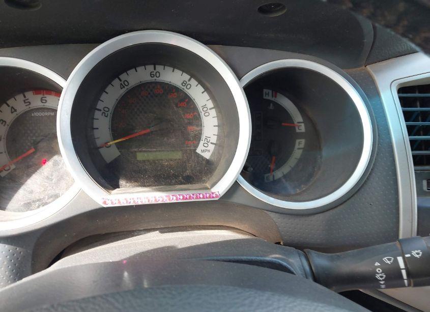 Photo 7 of 2011 Toyota Tacoma BASE V6 (VIN 5TFUU4ENXBX022051)