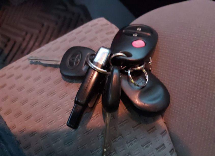 Photo 11 of 2010 Toyota Tundra GRADE 5.7L V8 (VIN 5TFUW5F10AX110360)