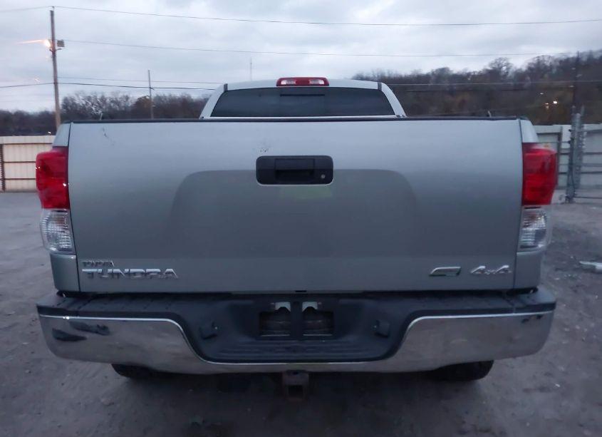 Photo 17 of 2010 Toyota Tundra GRADE 5.7L V8 (VIN 5TFUW5F10AX110360)