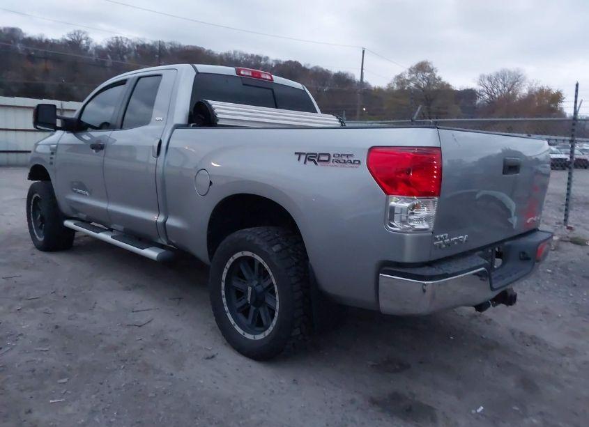 Photo 3 of 2010 Toyota Tundra GRADE 5.7L V8 (VIN 5TFUW5F10AX110360)