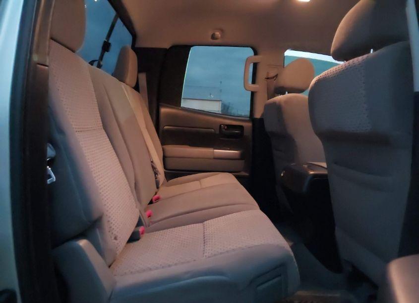 Photo 8 of 2010 Toyota Tundra GRADE 5.7L V8 (VIN 5TFUW5F10AX110360)