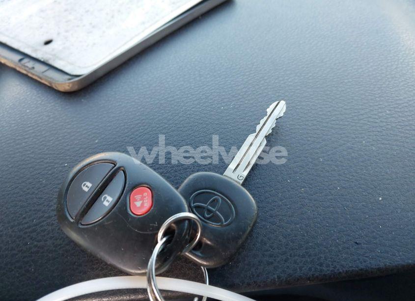 Photo 11 of 2015 Toyota Tundra SR5 5.7L V8 (VIN 5TFUW5F10FX446565)