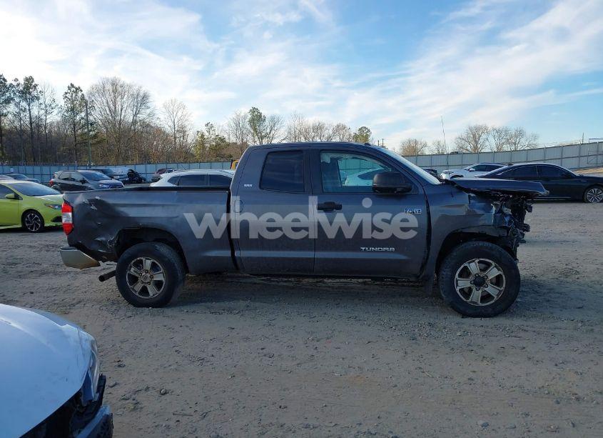 Photo 13 of 2015 Toyota Tundra SR5 5.7L V8 (VIN 5TFUW5F10FX446565)