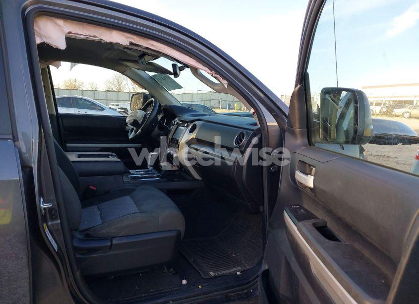 Photo 5 of 2015 Toyota Tundra SR5 5.7L V8 (VIN 5TFUW5F10FX446565)