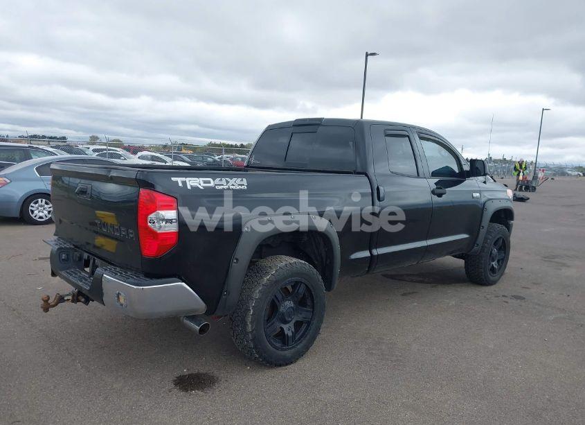 Photo 4 of 2017 Toyota Tundra SR5 5.7L V8 (VIN 5TFUW5F10HX643206)