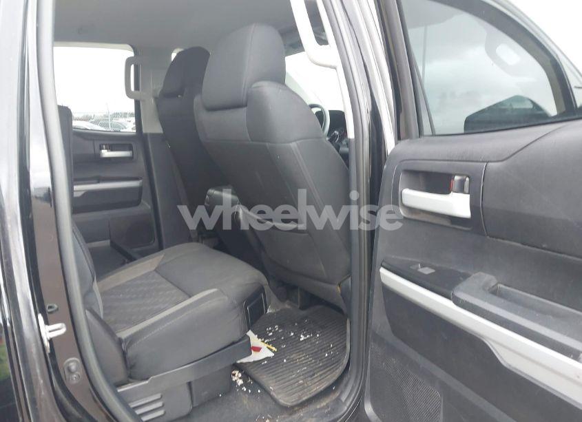 Photo 8 of 2017 Toyota Tundra SR5 5.7L V8 (VIN 5TFUW5F10HX643206)