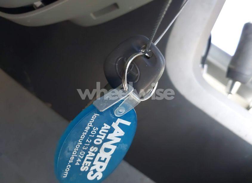 Photo 11 of 2010 Toyota Tundra GRADE 5.7L V8 (VIN 5TFUW5F11AX135364)