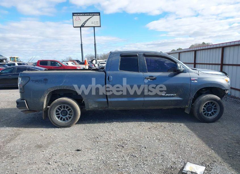 Photo 13 of 2010 Toyota Tundra GRADE 5.7L V8 (VIN 5TFUW5F11AX135364)