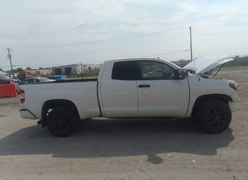 Photo 14 of 2019 Toyota Tundra SR5 5.7L V8 (VIN 5TFUW5F11KX859606)