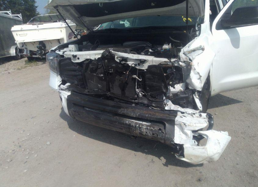 Photo 6 of 2019 Toyota Tundra SR5 5.7L V8 (VIN 5TFUW5F11KX859606)