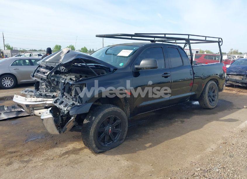 Photo 2 of 2010 Toyota Tundra GRADE 5.7L V8 (VIN 5TFUW5F12AX134255)