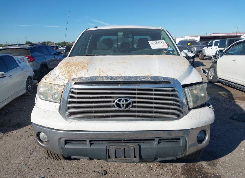 Photo 12 of 2012 Toyota Tundra GRADE 5.7L V8 (VIN 5TFUW5F12CX258576)