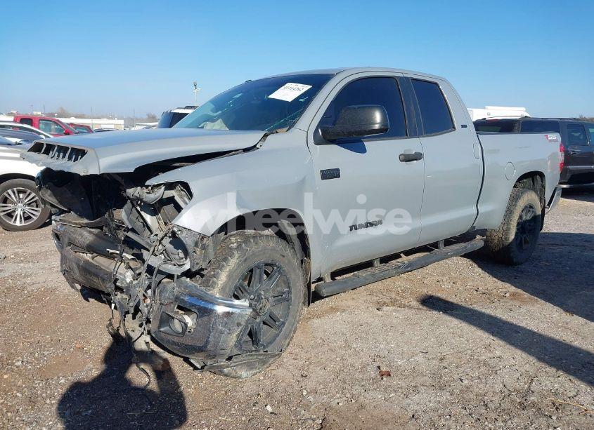 Photo 2 of 2019 Toyota Tundra SR5 5.7L V8 (VIN 5TFUW5F12KX846296)