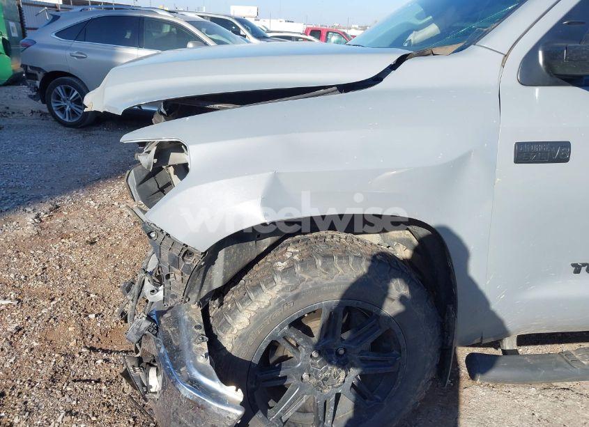 Photo 6 of 2019 Toyota Tundra SR5 5.7L V8 (VIN 5TFUW5F12KX846296)