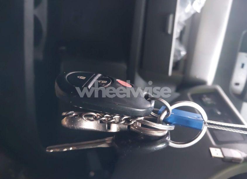 Photo 11 of 2011 Toyota Tundra GRADE 5.7L V8 (VIN 5TFUW5F13BX172482)