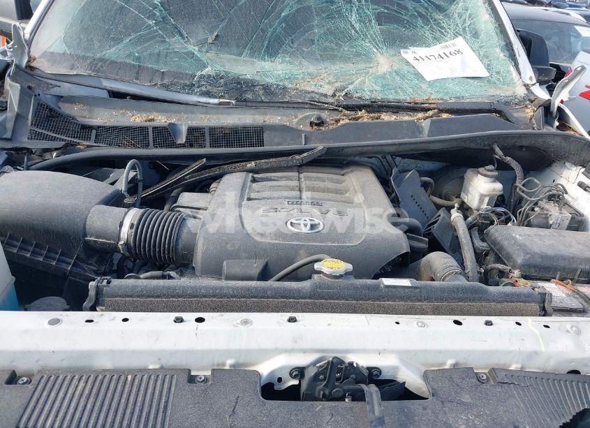 Photo 10 of 2016 Toyota Tundra SR 5.7L V8 (VIN 5TFUW5F13GX569472)