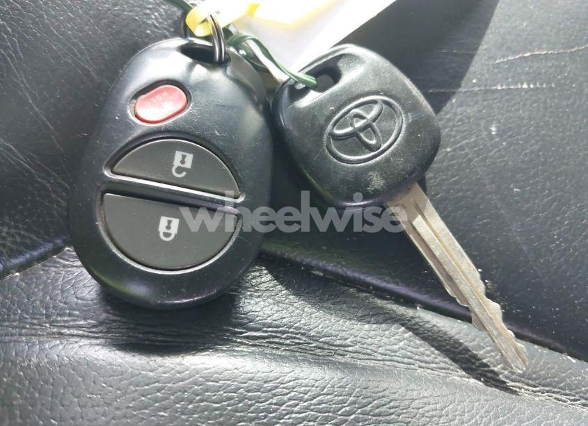 Photo 11 of 2016 Toyota Tundra SR 5.7L V8 (VIN 5TFUW5F13GX569472)