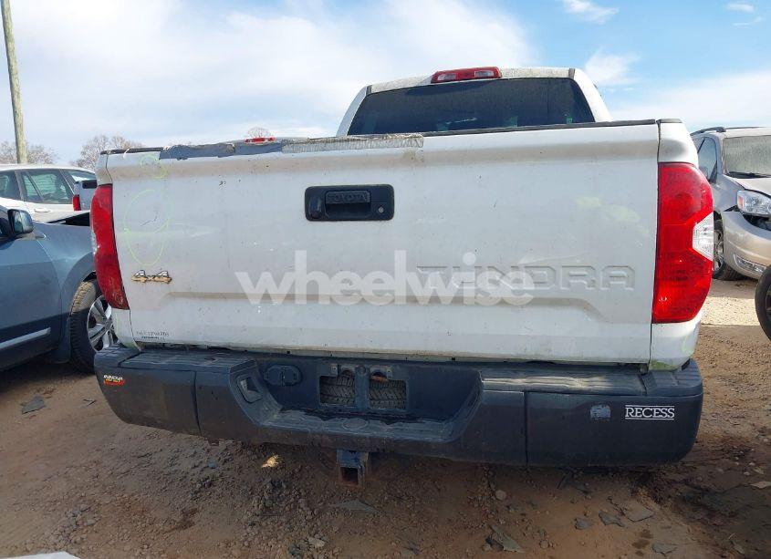 Photo 16 of 2016 Toyota Tundra SR 5.7L V8 (VIN 5TFUW5F13GX569472)