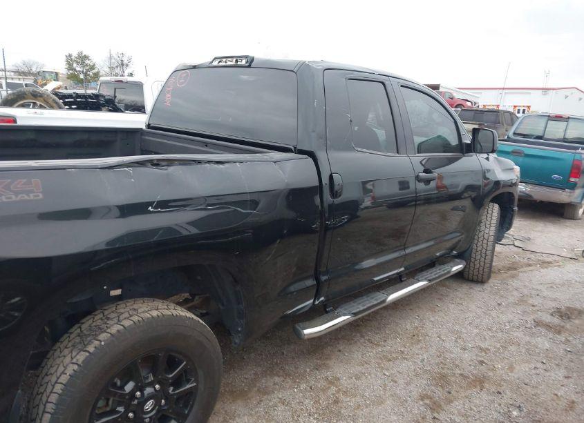 Photo 13 of 2019 Toyota Tundra SR5 5.7L V8 (VIN 5TFUW5F13KX834173)