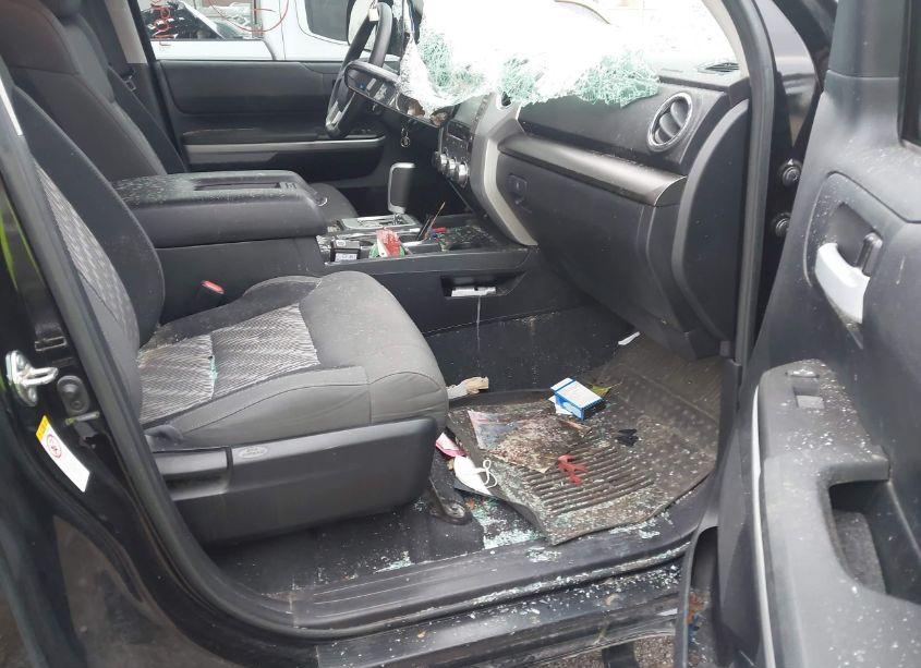 Photo 5 of 2019 Toyota Tundra SR5 5.7L V8 (VIN 5TFUW5F13KX834173)