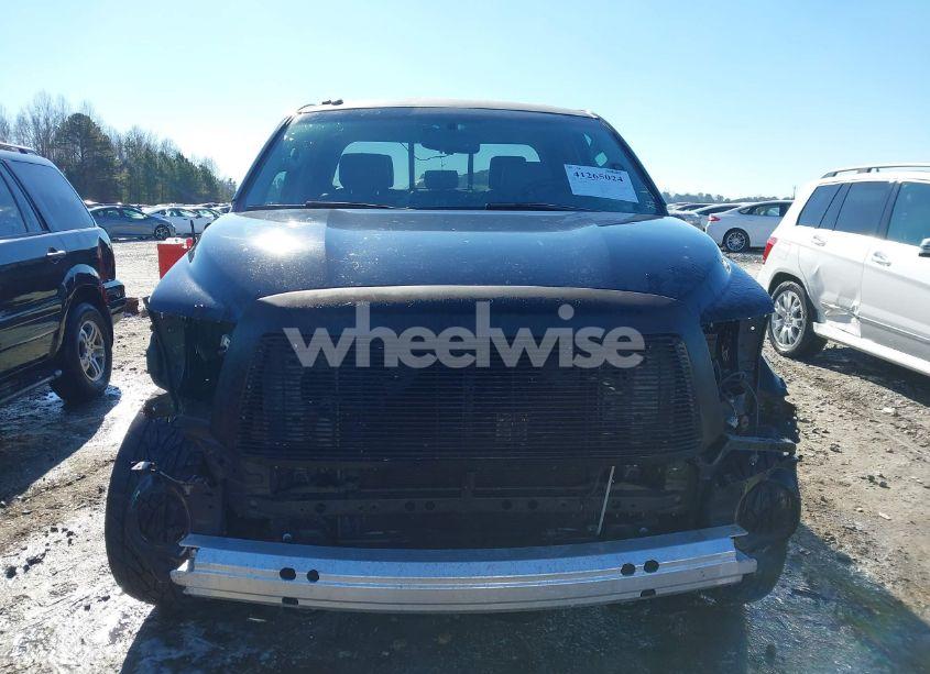 Photo 13 of 2012 Toyota Tundra GRADE 5.7L V8 (VIN 5TFUW5F14CX217964)