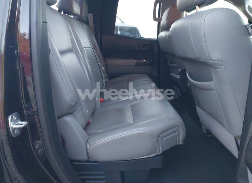 Photo 8 of 2012 Toyota Tundra GRADE 5.7L V8 (VIN 5TFUW5F14CX217964)