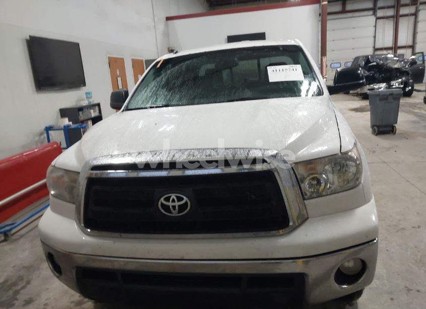 Photo 13 of 2012 Toyota Tundra GRADE 5.7L V8 (VIN 5TFUW5F14CX224462)