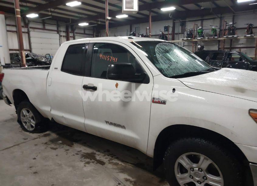 Photo 14 of 2012 Toyota Tundra GRADE 5.7L V8 (VIN 5TFUW5F14CX224462)