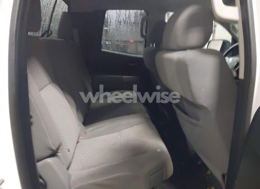 Photo 8 of 2012 Toyota Tundra GRADE 5.7L V8 (VIN 5TFUW5F14CX224462)