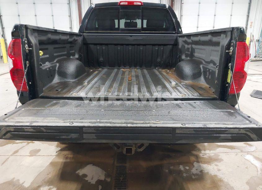 Photo 18 of 2014 Toyota Tundra SR5 5.7L V8 (VIN 5TFUW5F14EX415382)