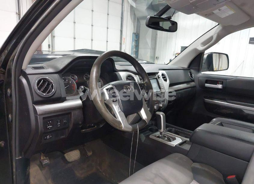 Photo 21 of 2014 Toyota Tundra SR5 5.7L V8 (VIN 5TFUW5F14EX415382)