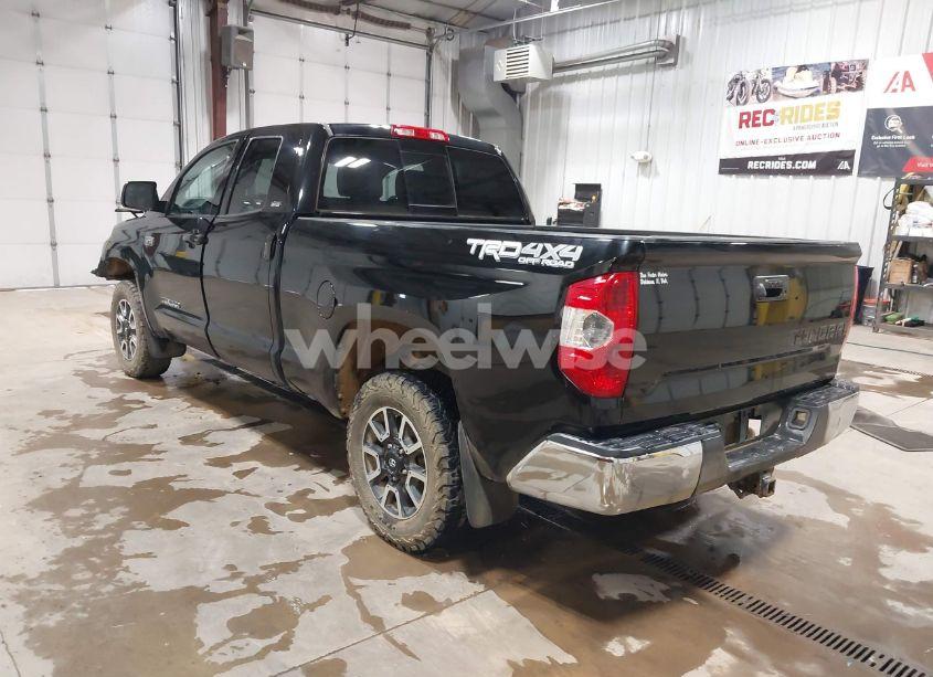 Photo 3 of 2014 Toyota Tundra SR5 5.7L V8 (VIN 5TFUW5F14EX415382)