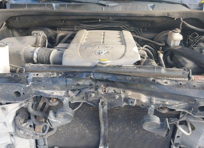 Photo 10 of 2010 Toyota Tundra GRADE 5.7L V8 (VIN 5TFUW5F15AX154922)