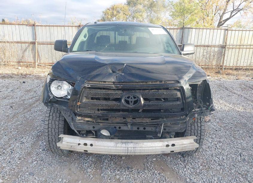 Photo 12 of 2010 Toyota Tundra GRADE 5.7L V8 (VIN 5TFUW5F15AX154922)