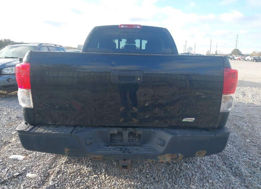 Photo 16 of 2010 Toyota Tundra GRADE 5.7L V8 (VIN 5TFUW5F15AX154922)
