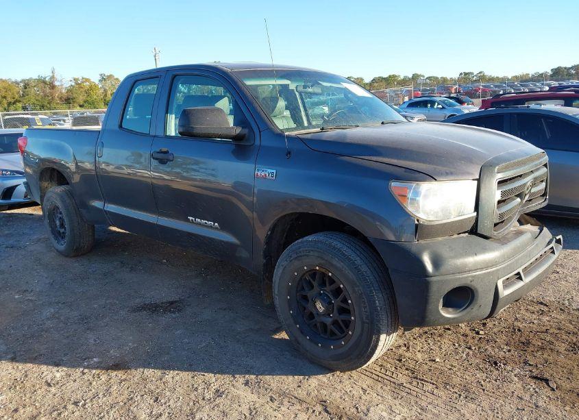 2013 Toyota Tundra GRADE 5.7L V8 (VIN 5TFUW5F15DX317783) main photo