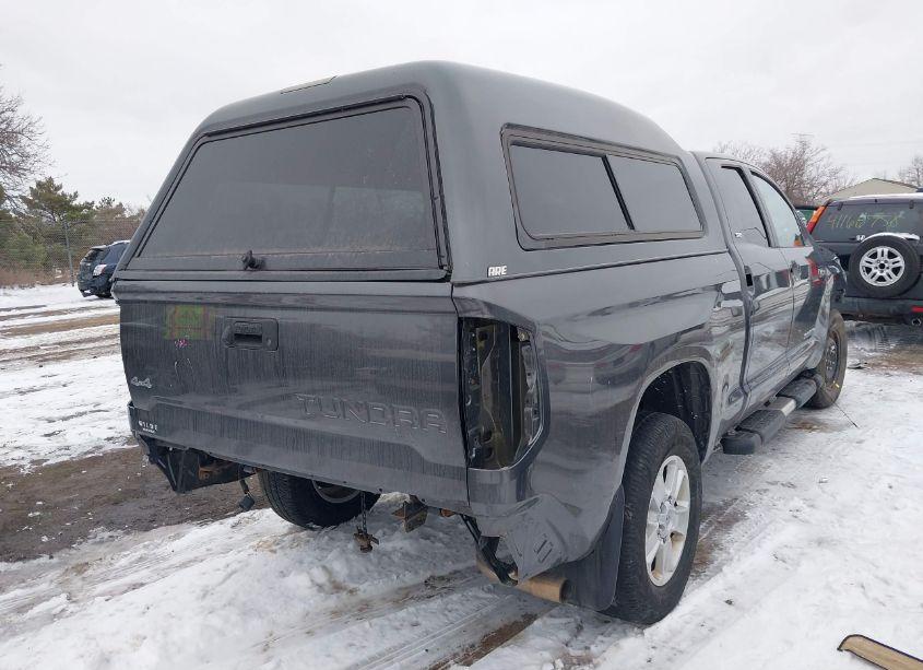 Photo 4 of 2017 Toyota Tundra SR5 5.7L V8 (VIN 5TFUW5F15HX592141)