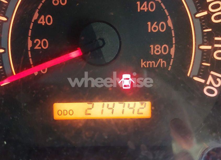 Photo 16 of 2010 Toyota Tundra GRADE 5.7L V8 (VIN 5TFUW5F16AX102070)