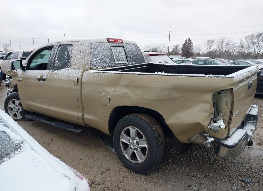 Photo 14 of 2017 Toyota Tundra SR5 5.7L V8 (VIN 5TFUW5F16HX625549)