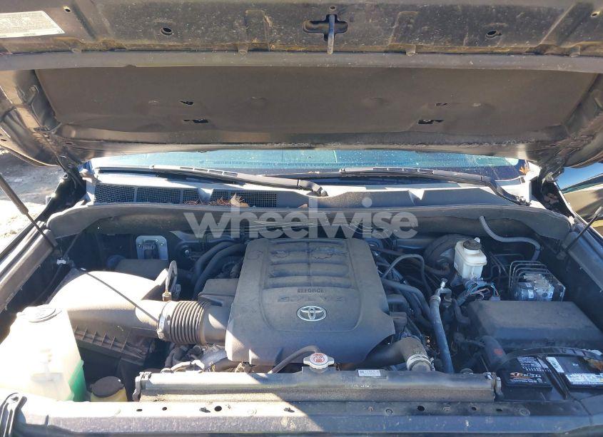 Photo 10 of 2018 Toyota Tundra SR5 5.7L V8 (VIN 5TFUW5F16JX683764)