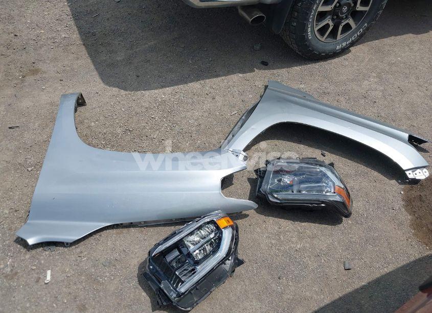 Photo 12 of 2018 Toyota Tundra SR5 5.7L V8 (VIN 5TFUW5F16JX706699)