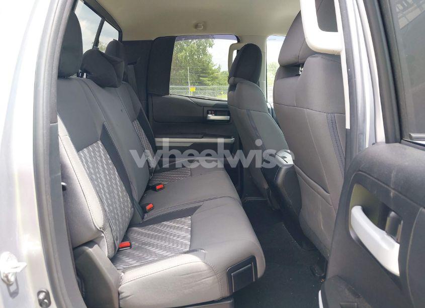 Photo 8 of 2018 Toyota Tundra SR5 5.7L V8 (VIN 5TFUW5F16JX706699)