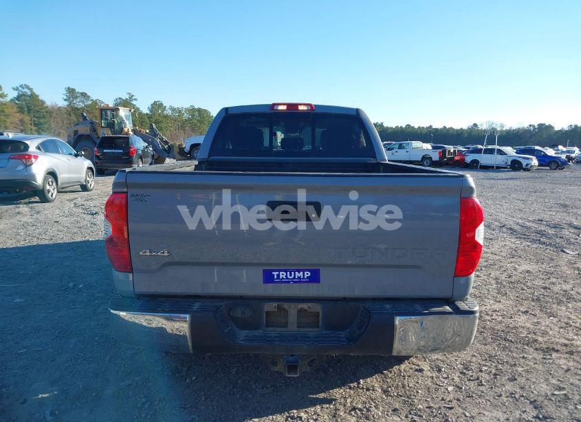 Photo 16 of 2018 Toyota Tundra SR5 5.7L V8 (VIN 5TFUW5F16JX756387)