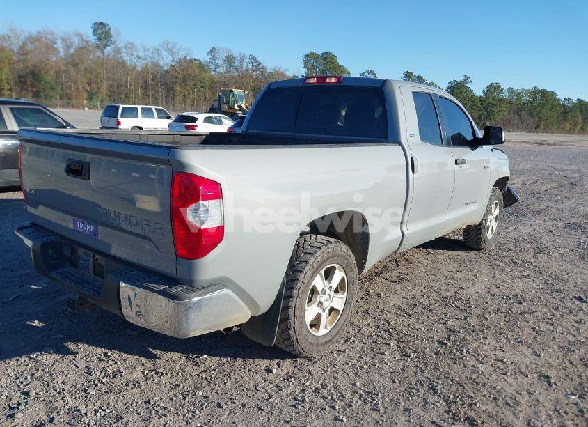 Photo 4 of 2018 Toyota Tundra SR5 5.7L V8 (VIN 5TFUW5F16JX756387)