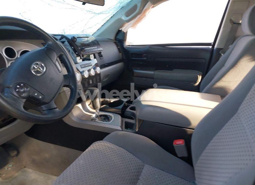 Photo 5 of 2011 Toyota Tundra GRADE 5.7L V8 (VIN 5TFUW5F17BX180052)