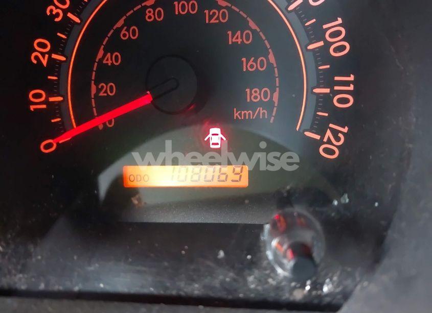 Photo 7 of 2011 Toyota Tundra GRADE 5.7L V8 (VIN 5TFUW5F17BX180052)