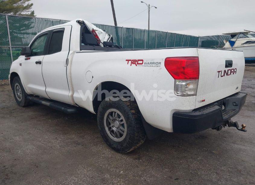 Photo 3 of 2013 Toyota Tundra DOUBLE CAB SR5 (VIN 5TFUW5F17DX320474)